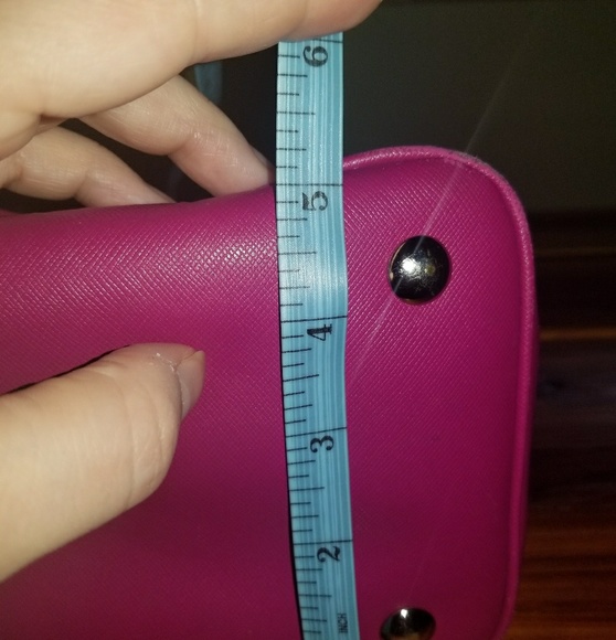 Large Coach purse - Picture 6 of 8